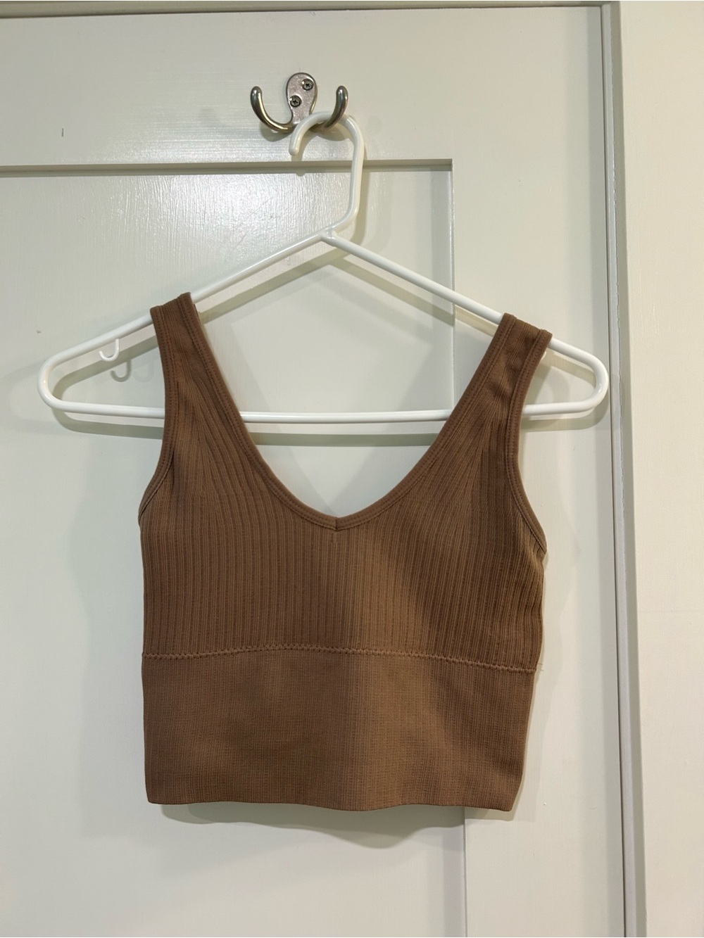 Brown Ribbed Workout Crop Top Size Small